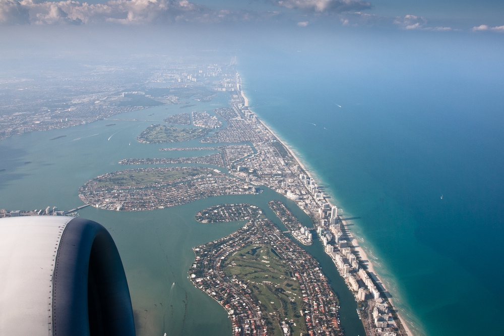 miami_ocean_drive_south_beach_art_deco_airport_MIA_19