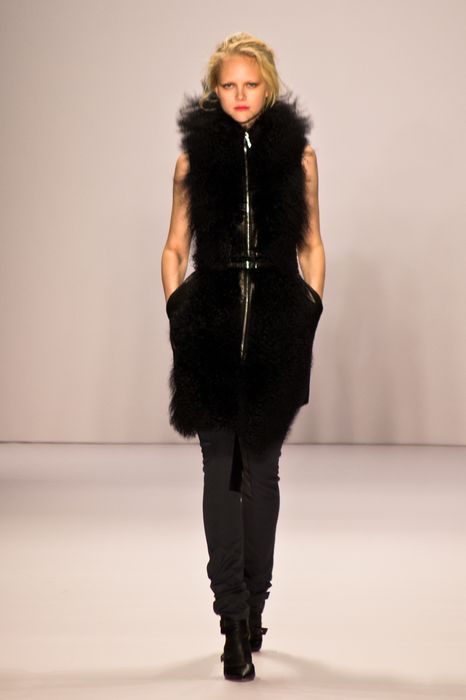 Escada Sport Show - fashionvictress