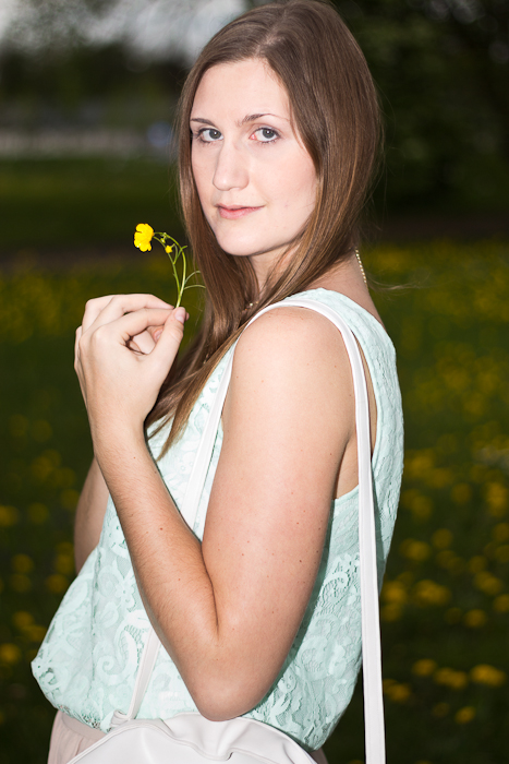 Mint Lace & Yellow Flowers - fashionvictress