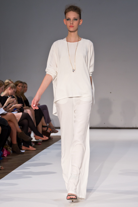 Malaika Raiss - Fashionvictress