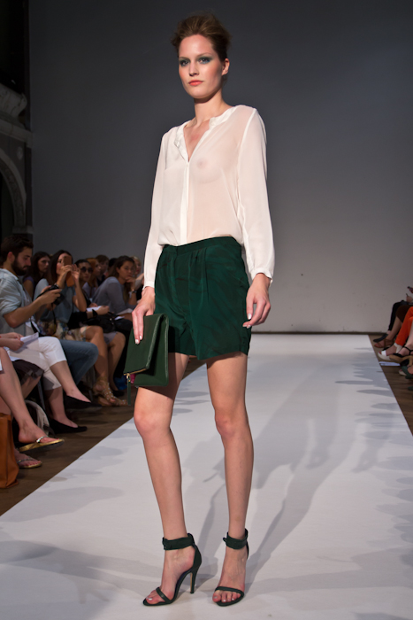 Malaika Raiss - Fashionvictress