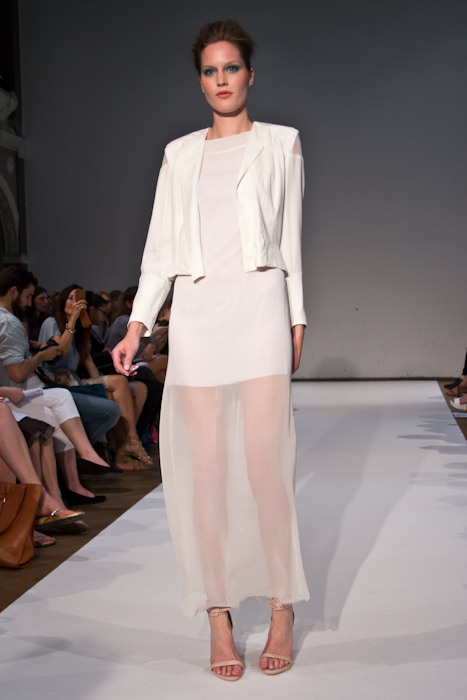 Malaika Raiss - Fashionvictress
