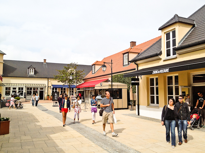 Outlet Shopping im La Vallée Village Paris