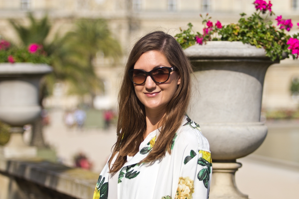 Paris_Jardin_Luxembourg_Senat_Outfit_Fashion_Week_16