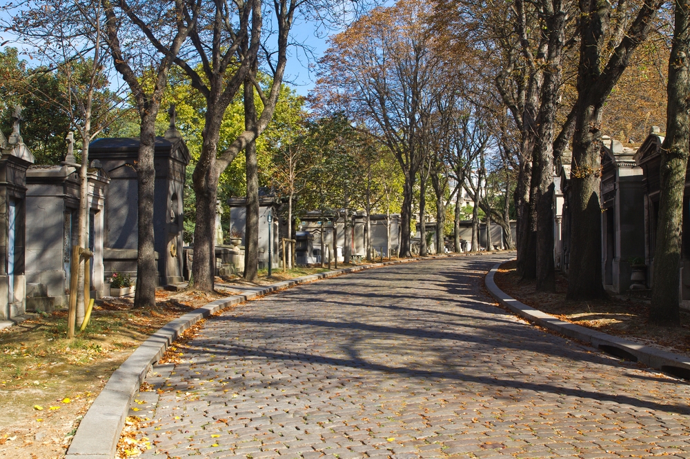 Paris_Parc-des-Buttes-Chaumont_Pere-Lachaise_07