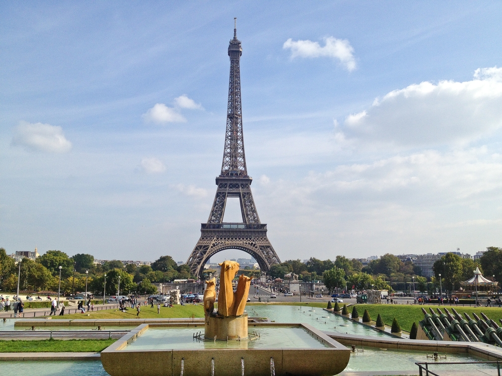 paris_hotel_platine_colonnes_de_buren_louvre_eiffelturm_galerien_02