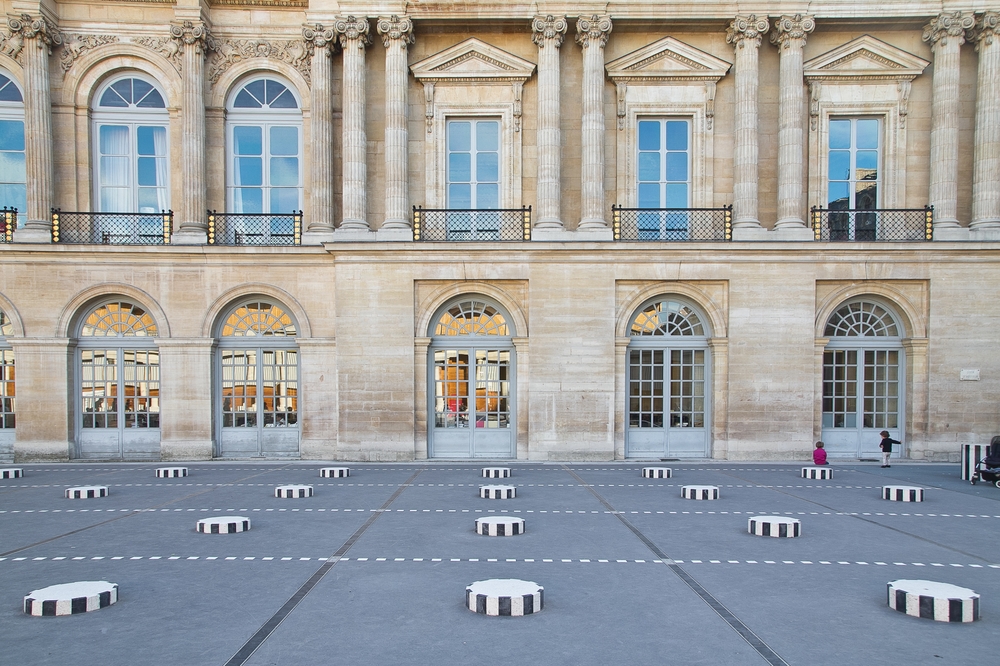 paris_hotel_platine_colonnes_de_buren_louvre_eiffelturm_galerien_12