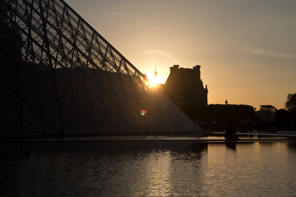 paris_hotel_platine_colonnes_de_buren_louvre_eiffelturm_galerien_17