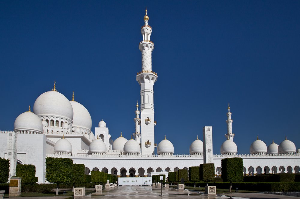 abu_dhabi_VAE_Corniche_Le-Royal-Meridien_Sheik-Zayed_Mosque_24