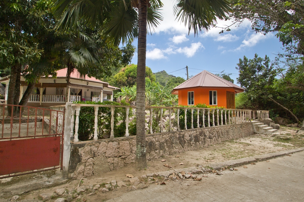 La_Digue_Seychellen_Anse_Source_dArgent_Grand_Anse_Turtles_Vanilla_LUnion_Estate_05