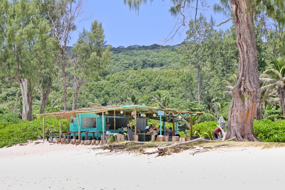 La_Digue_Seychellen_Anse_Source_dArgent_Grand_Anse_Turtles_Vanilla_LUnion_Estate_07