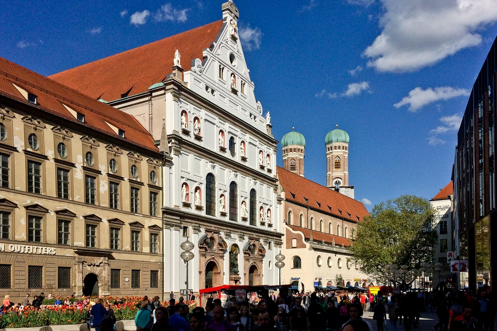 muenchen_fruehling_hofgarten_bayerische_staatskanzlei_nationalmuseum_sehenswuerdigkeiten_09