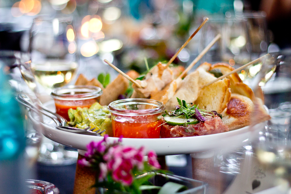 HEART_Munich_Event_Terrasse_Bar_Restaurant_Bloggers_Table_Drinks_Summer_12