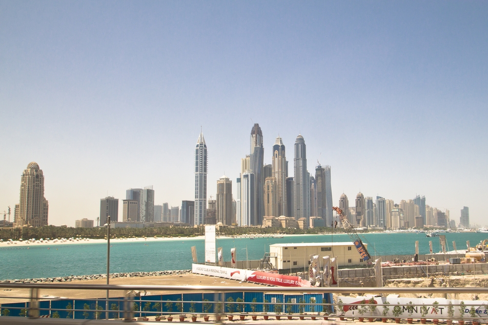 dubai_vae_burj_khalifa_armani_hotel_deli_restaurant_souk_madinat_hotel_01