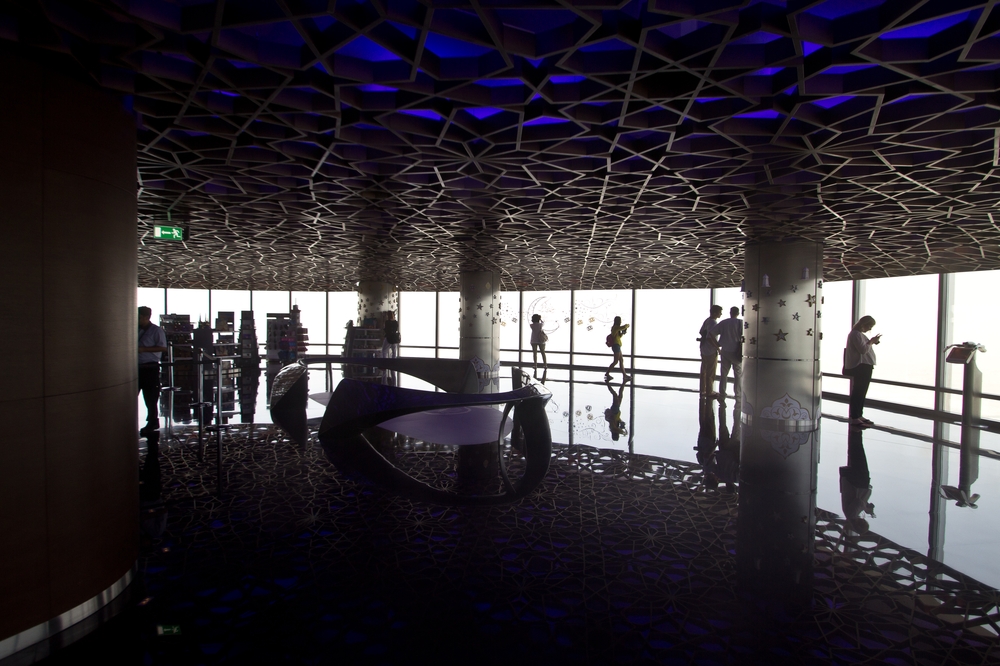 dubai_vae_burj_khalifa_armani_hotel_deli_restaurant_souk_madinat_hotel_04