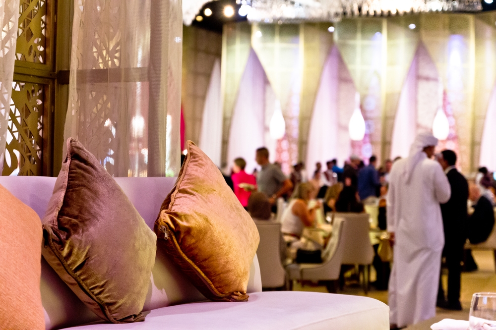 dubai_vae_burj_khalifa_armani_hotel_deli_restaurant_souk_madinat_hotel_32