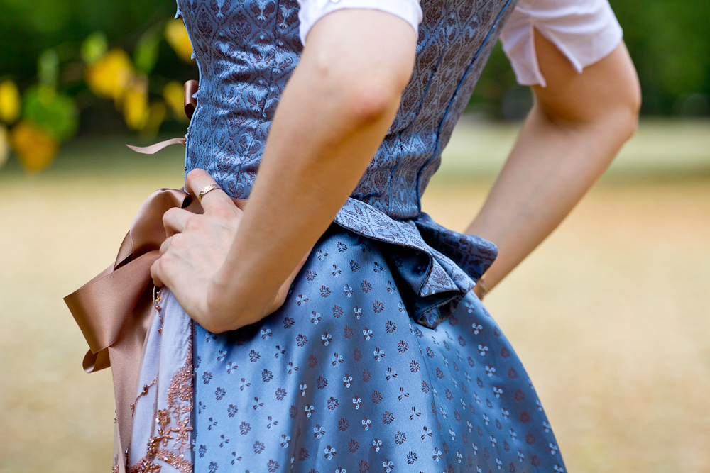 dirndl_alpenherz_pailletten_wiesn_oktoberfest_muenchen_2015_trachten_08