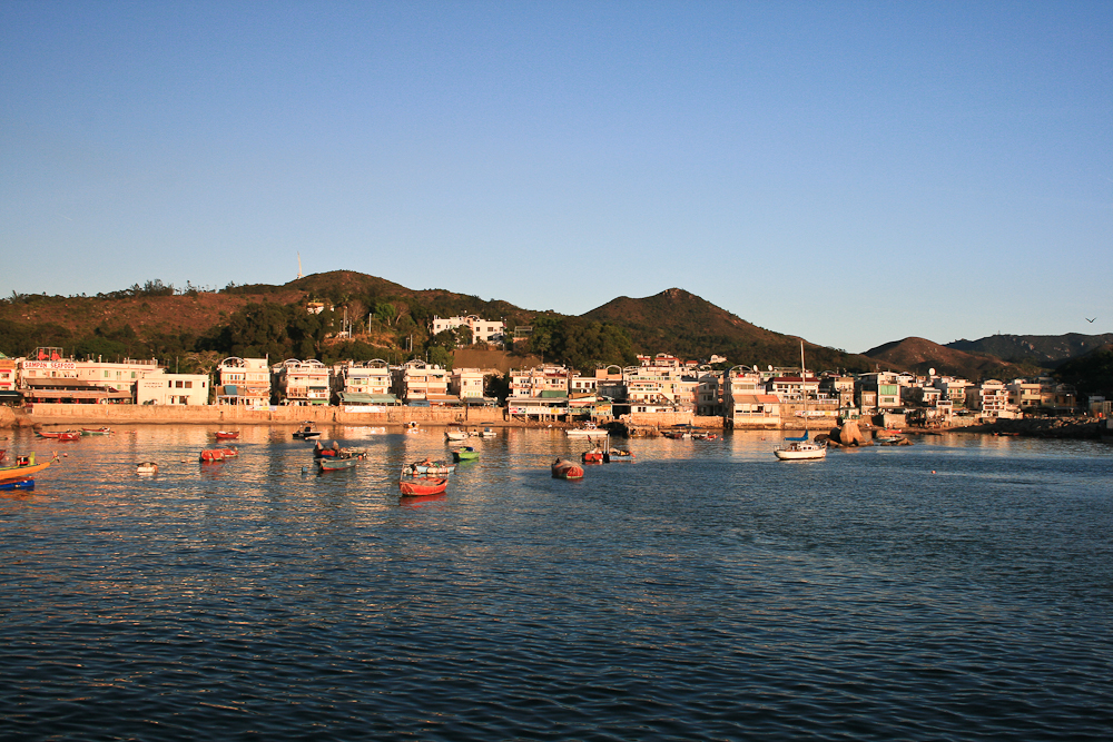 hongkong_china_blog_reiseblog_reisetagebuch_lantau_lamma_island_big_buddha_temple_10000_buddhas_avenue_stars_nan_lian_garden_34