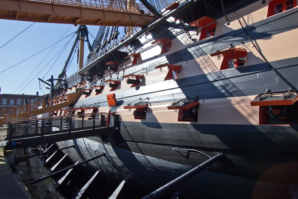 portsmouth_gunwharf_quays_hms_victory_spinnaker_tower_14